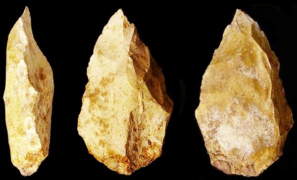 One of the hand axes from Jebel Faya, UAE